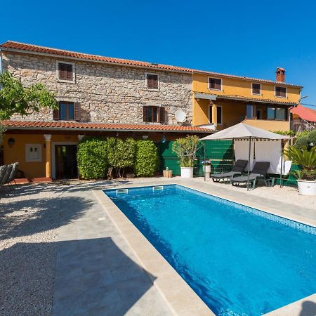 Holiday Home Villa Lucky By Interhome Brtonigla Exteriér fotografie