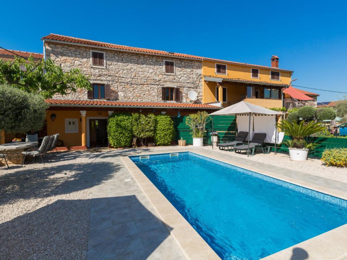 Holiday Home Villa Lucky By Interhome Brtonigla Exteriér fotografie