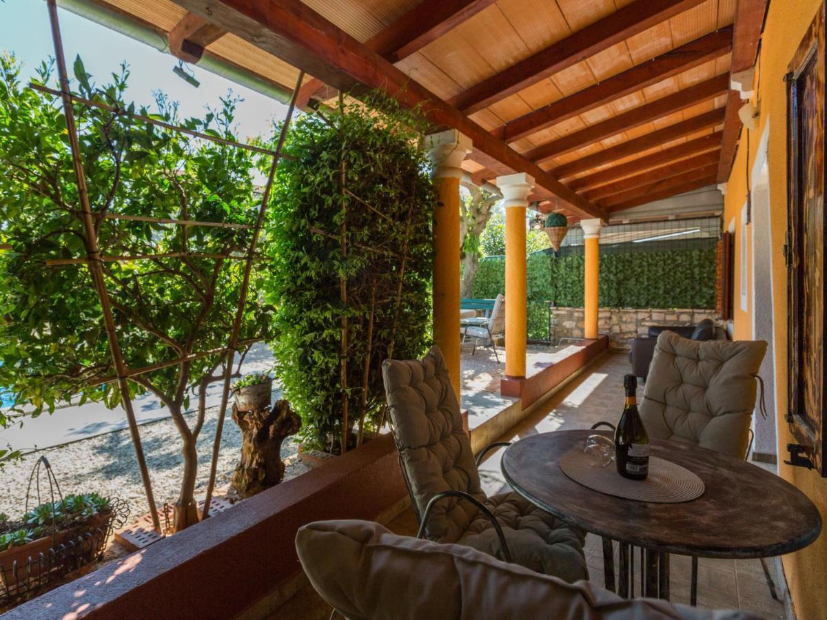 Holiday Home Villa Lucky By Interhome Brtonigla Exteriér fotografie