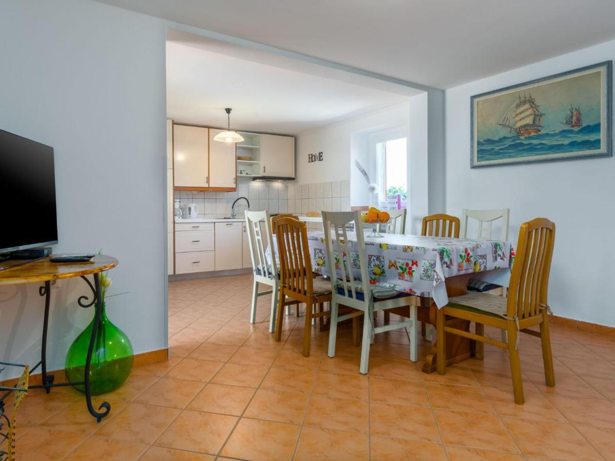Holiday Home Villa Lucky By Interhome Brtonigla Exteriér fotografie